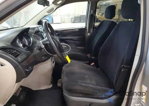 2011 Dodge Grand Caravan Mainstreet z USA, uszkodzony, nr VIN 2D4RN3DG8BR731692